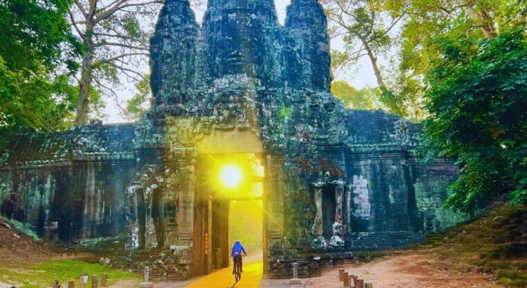 half-day-beyond-angkor-hiking-experience