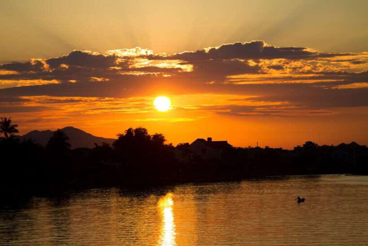 half-day-hoi-an-sunrise-or-sunset-photo-tour