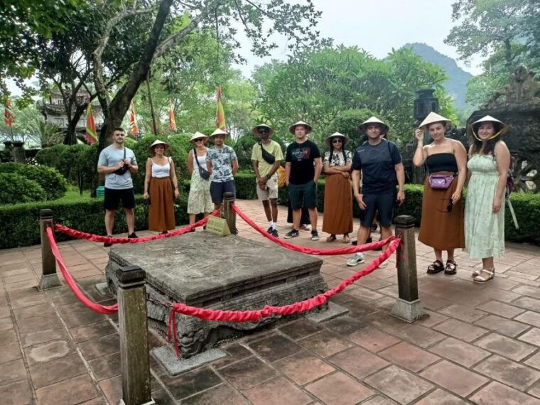 halong-bay-and-ninh-binh-2-day-cultural-tour