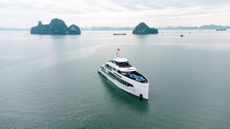 halong-symphony-day-cruise-the-heritage-journey-via-transfer