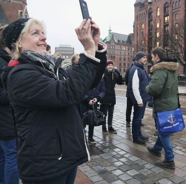 hamburg-elbphilharmonie-plaza-and-hafencity-food-tour