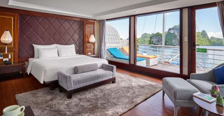 hanoi-ha-long-bay-tour-luxury-cruise-private-banconykayak