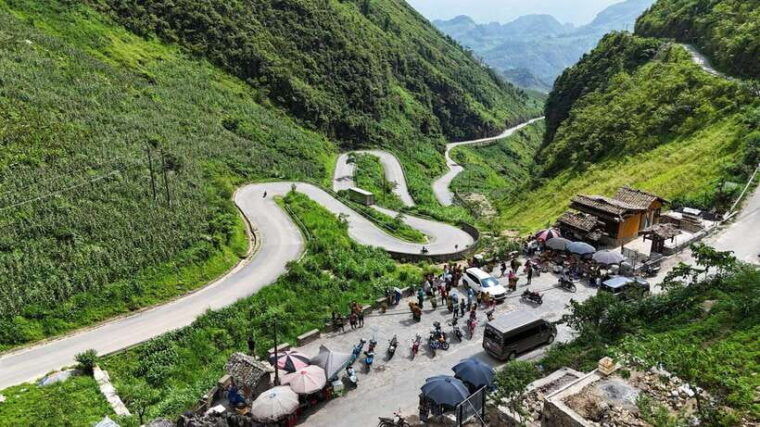 hanoi-luxury-2-day-ha-giang-loop-easyrider-motorbike-tour