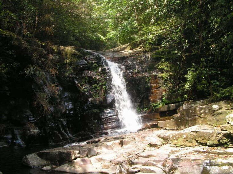 hoi-an-full-day-bach-ma-national-park-trek-beach-retreat