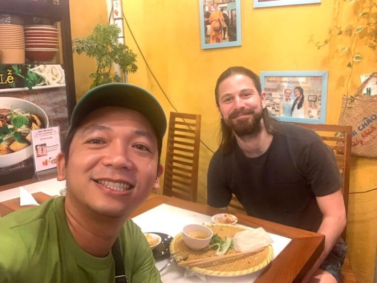 hoi-an-street-food-tour-with-billy