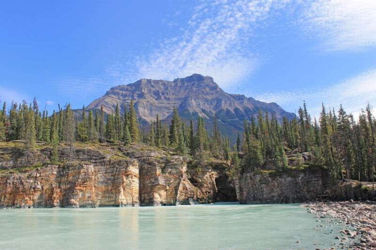 jasper-canyon-run-family-whitewater-rafting