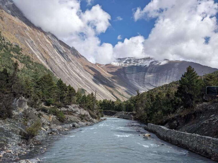 kathmandu-9-day-epic-annapurna-circuit-trek-via-thorong-la