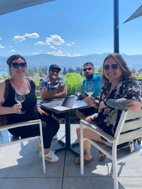 kelowna-lake-country-half-day-guided-wine-tour