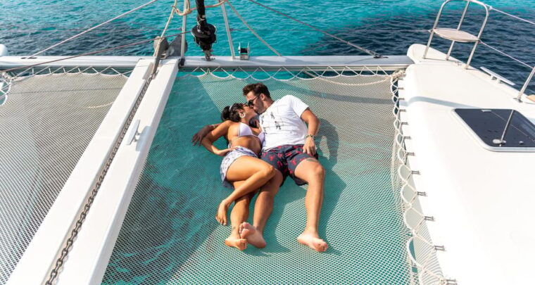 kissamos-balos-gramvousa-luxury-catamaran-sailing-cruise-2