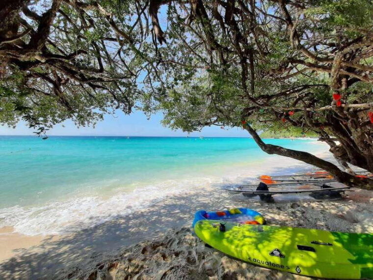 ko-larn-island-vip-private-day-trip-with-water-activities