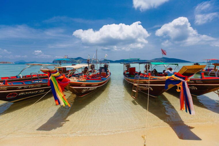 koh-samui-pig-island-private-longtail-boat-tour