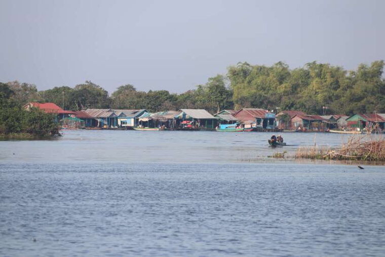 kompong-khleang-floating-village-full-day-from-siem-reap