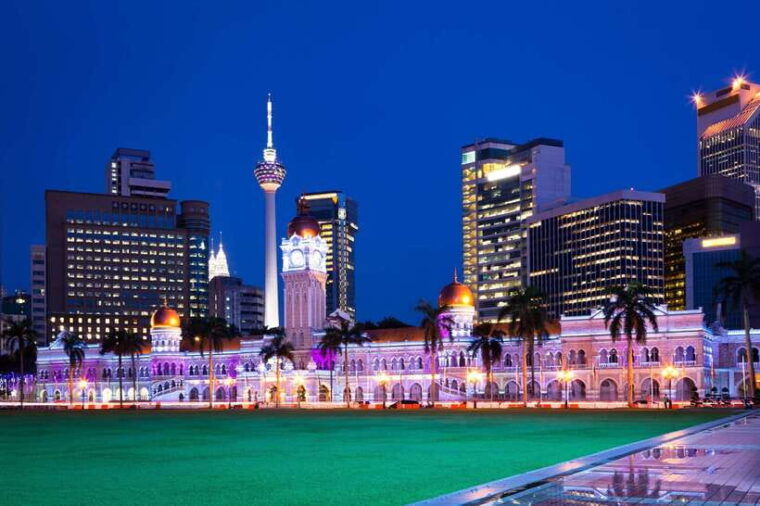 kuala-lumpur-by-night-and-malaysian-food-tour