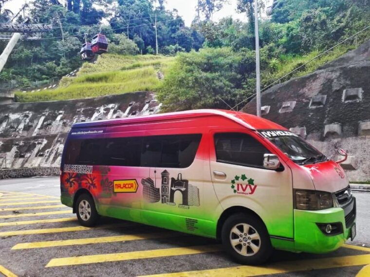 kuala-lumpur-sightseeing-by-private-vehicle-with-driver