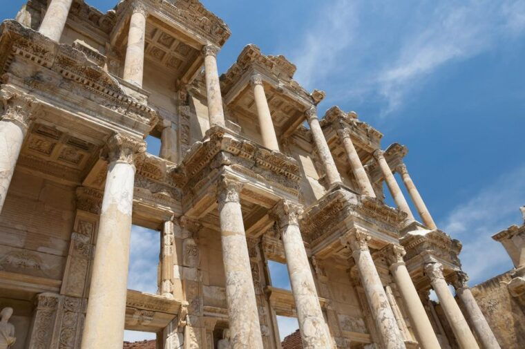 kusadasi-ephesus-house-of-virgin-mary-fully-guided-tour