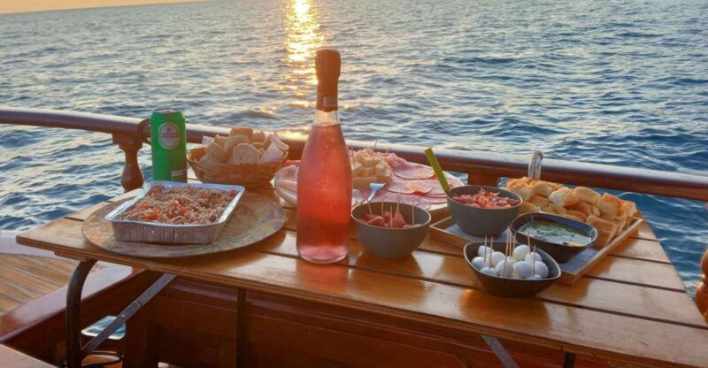 la-spezia-sunset-cruise-with-aperitif-and-dinner