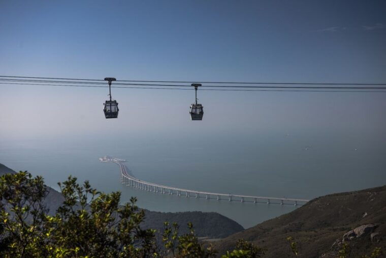 lantau-ngong-ping-cable-car-private-skip-the-line-ticket