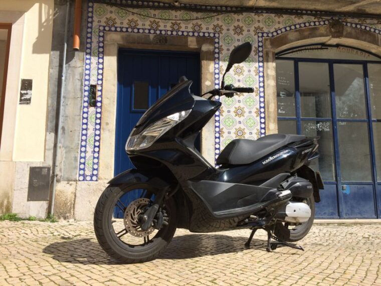 lisbon-honda-pcx-or-vision-125cc-rental-from-4hours-7-days
