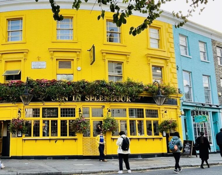 london-notting-hill-film-locations-and-stars-walking-tour