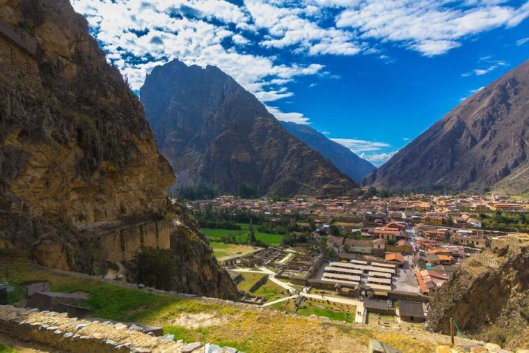 machu-picchu-tour-1-day-voyager-and-expedition-train-cusco