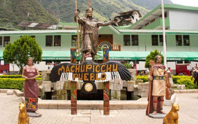 machupicchu-tour-by-tourist-train-in-2-days