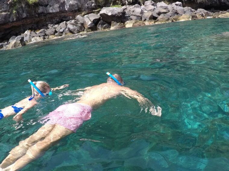 madeira-garajau-nature-reserve-kayak-and-snorkel-tour