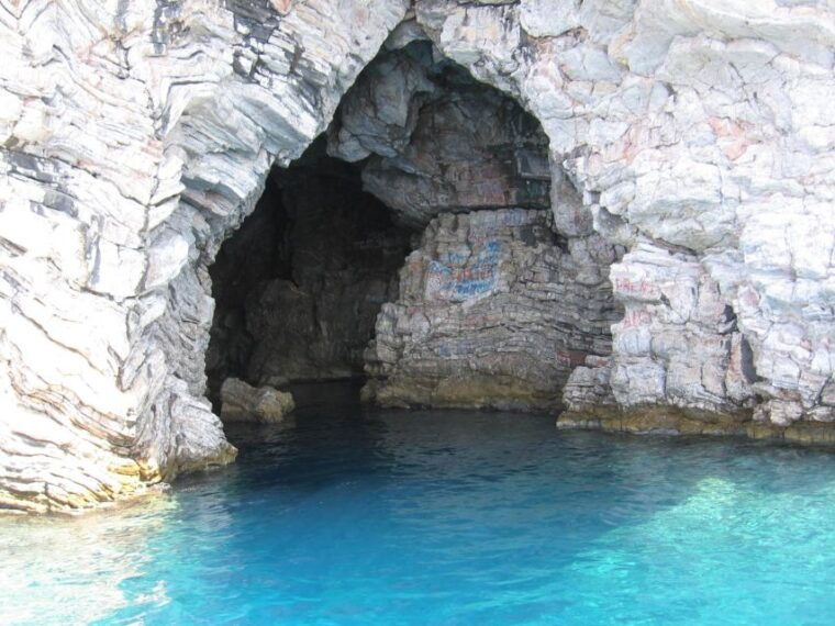 marmaris-all-inclusive-pirate-boat-trip-with-pickup-option