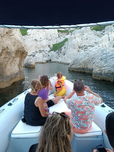 marseille-sunset-frioul-archipelago-boat-cruise