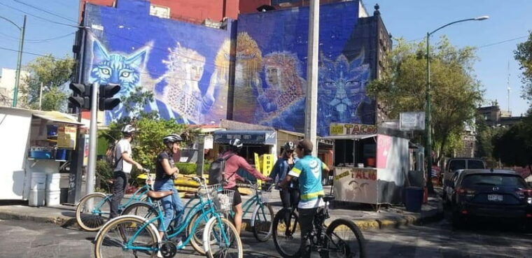 mexio-city-art-naco-murals-street-art-bike-tour