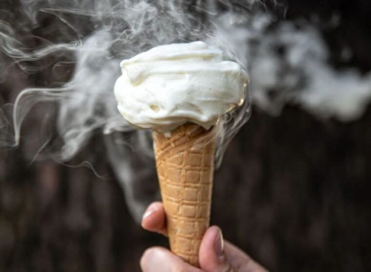 Milan: Private Tour - Duomo, Gelato Tasting & Prada Museum - Authentic Italian Gelato Tasting