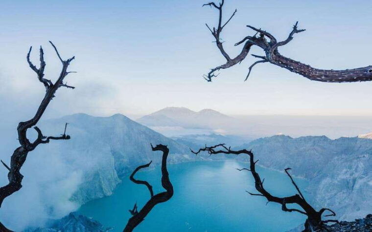mount-ijen-overnight-adventure-start-from-banyuwangi