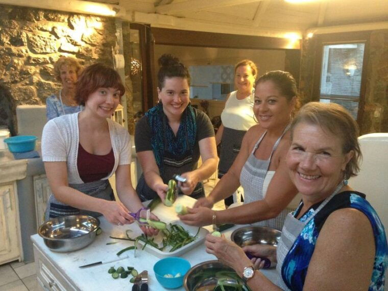 mykonos-cooking-class-with-food-and-wine