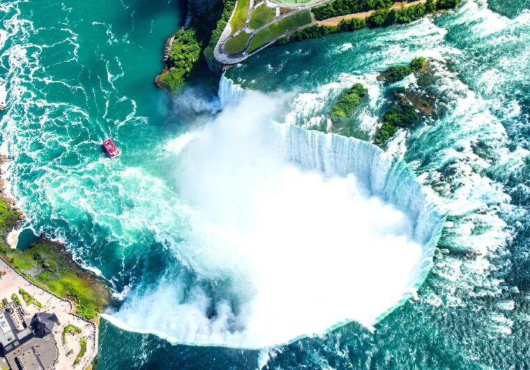 niagara-falls-tour-from-niagara-falls-canada