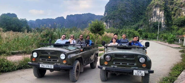ninh-binh-jeep-tour2-hours-visit-bich-dong-thai-vi-temple