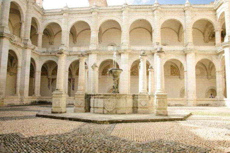 oaxaca-guided-city-walking-tour