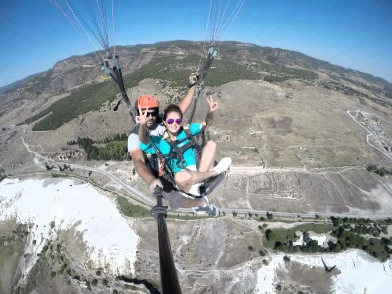 pamukkale-paragliding-flight