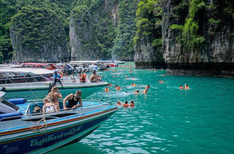 phi-phi-sunset-and-plankton-by-speed-boat-with-snorkeling