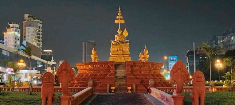 phnom-penh-city-sights-evening-tour-by-tuk-tuk