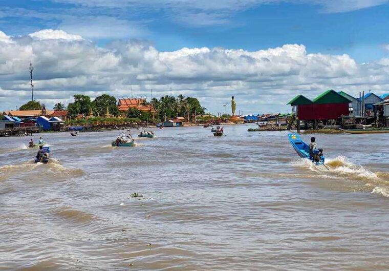 phnom-penh-siem-reap-road-transfer-plus-sightseeing