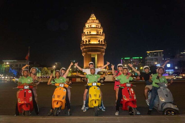 phnom-penh-sunset-cruise-evening-city-tour-vespa-adventure
