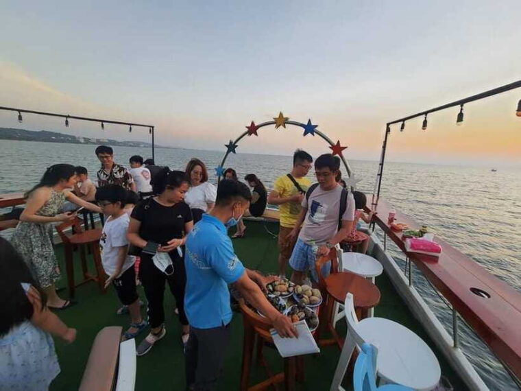 phu-quoc-island-cruise-tour-sunset-dinner-and-squid-fishing