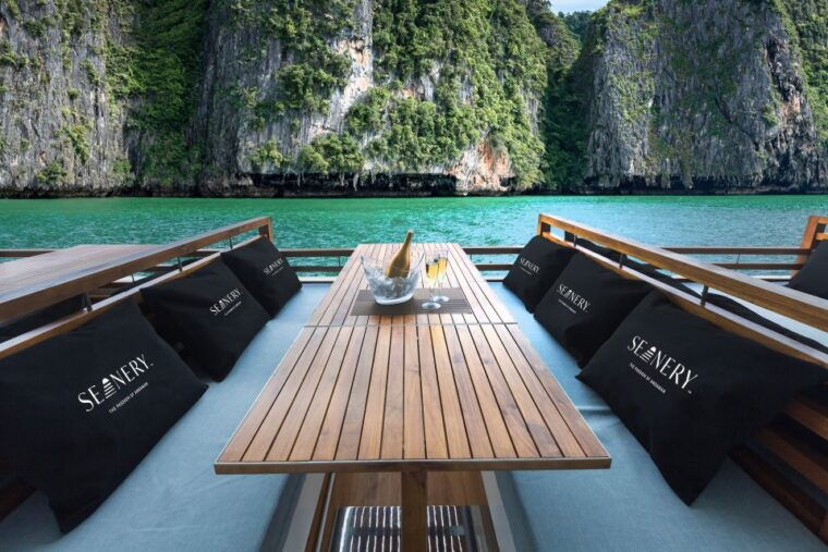 phuket-james-bond-island-luxury-sunset-cruise
