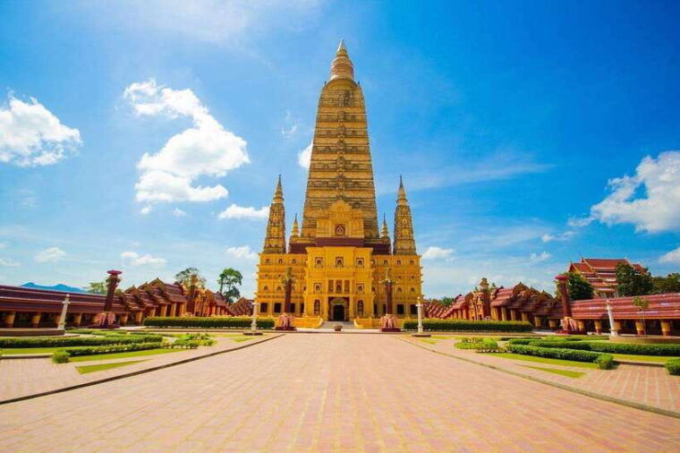 phuket-samet-nangshe-viewpoint-and-cheow-lan-lake-tour