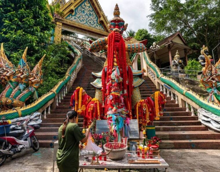 phuket-temple-trail-private-all-inclusive