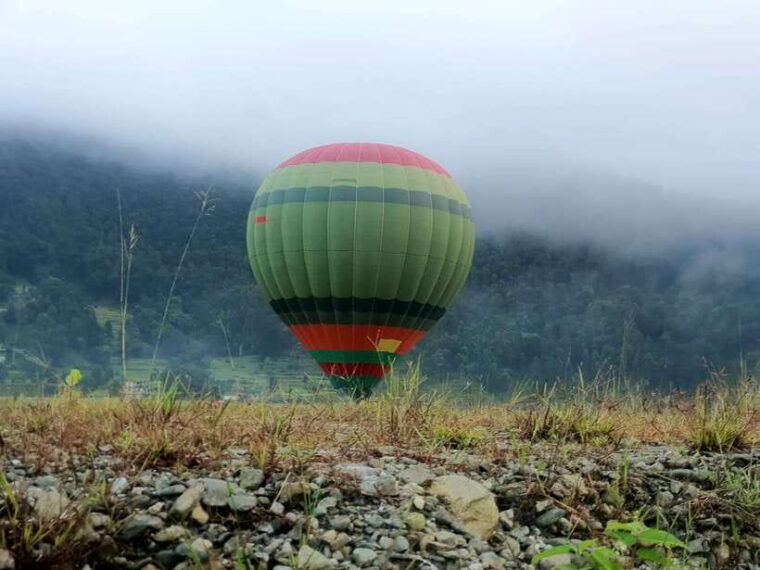 pokhara-hot-air-ballooning-tour-in-pokhara