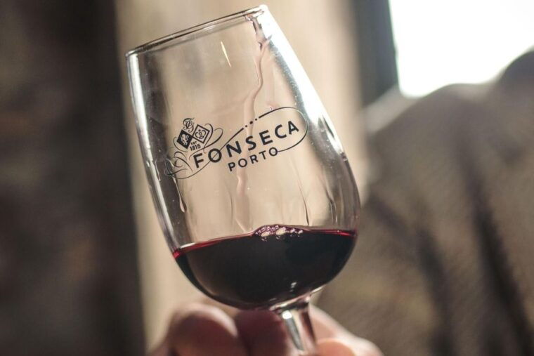 porto-fonseca-cellar-tour-the-wine-experience-pack