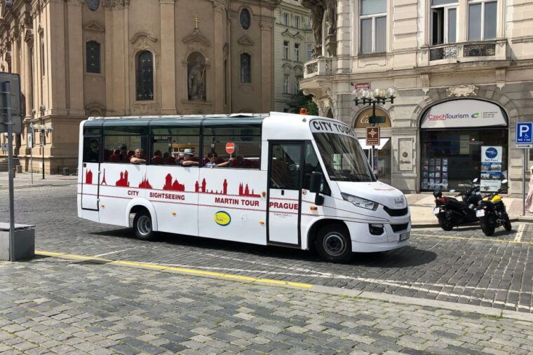 prague-historic-city-center-bus-tour-with-top-sights