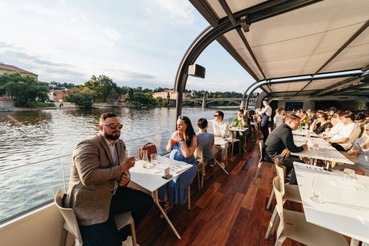 prague-sightseeing-dinner-cruise-on-open-top-glass-boat