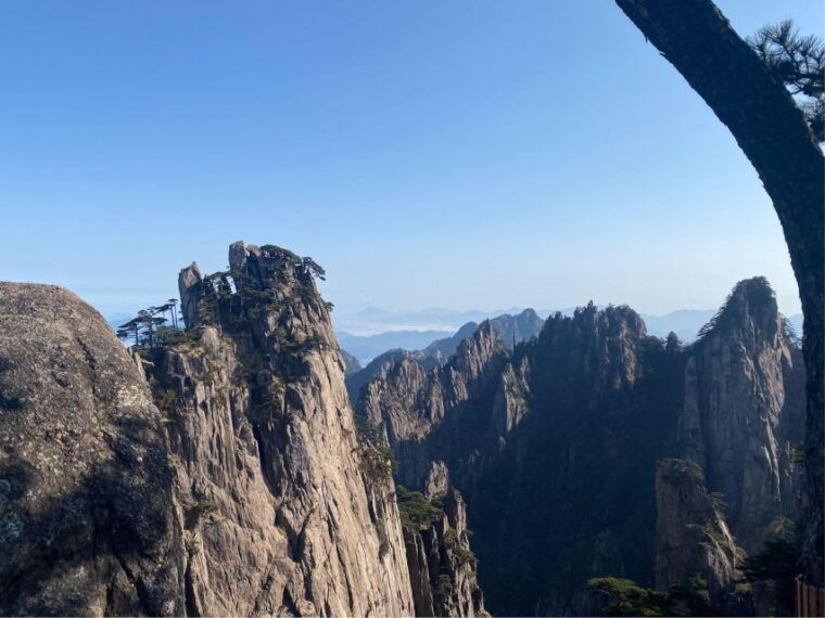 private-2-night-huangshan-trip