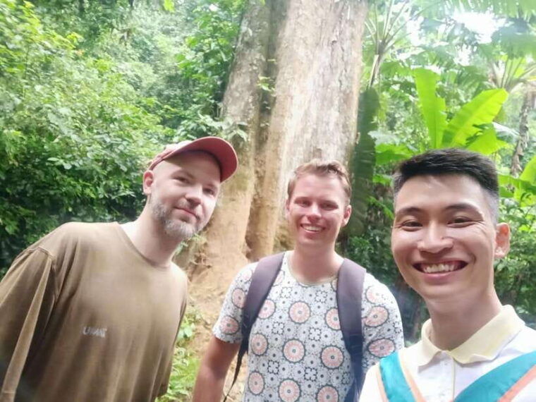 private-day-trip-to-cuc-phuong-van-long-guide-lunch-car-meal